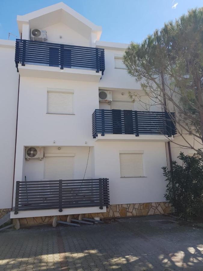 Apartments Nada Vir Eksteriør bilde