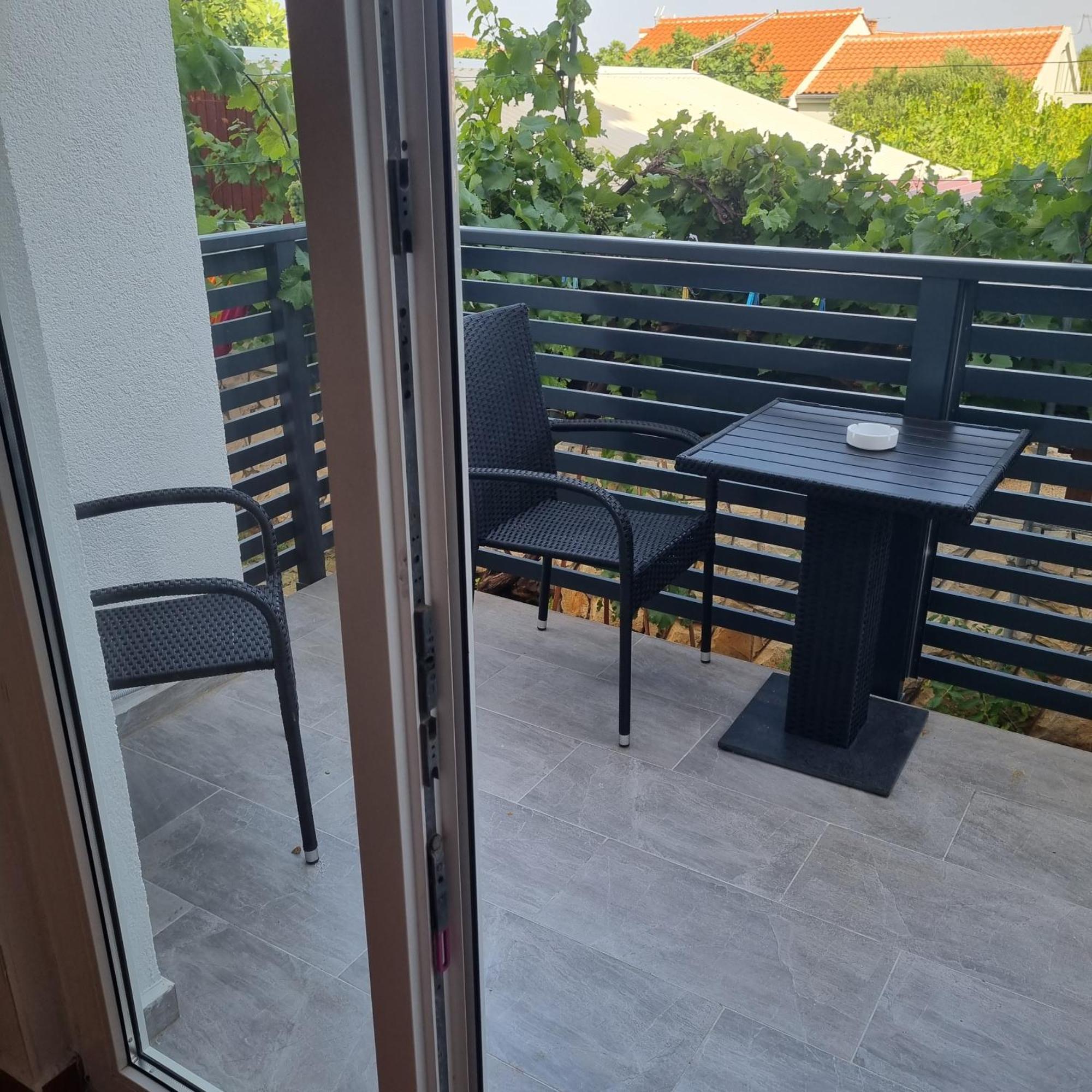 Apartments Nada Vir Eksteriør bilde