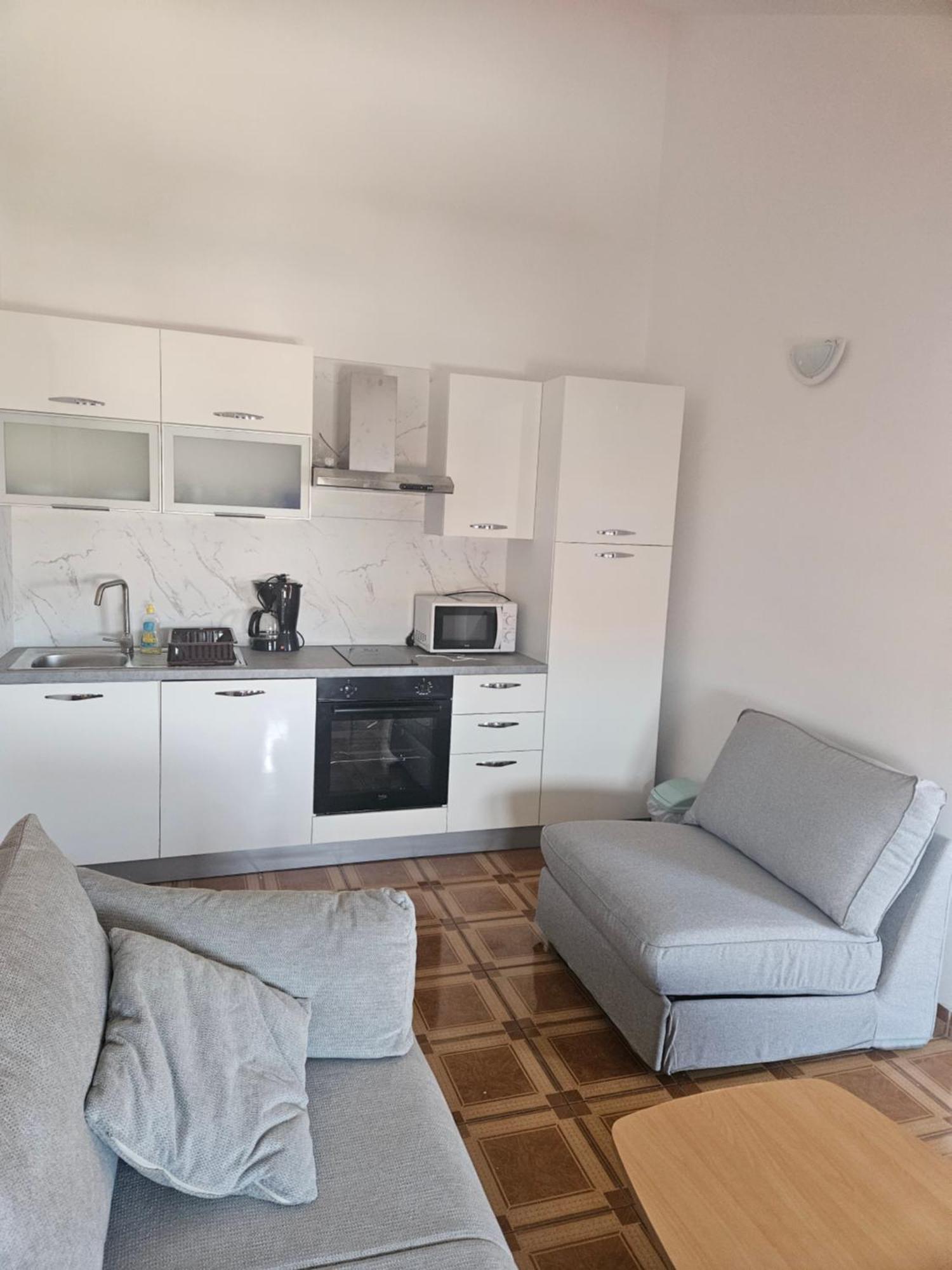 Apartments Nada Vir Eksteriør bilde