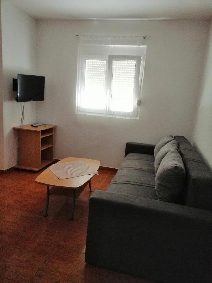 Apartments Nada Vir Eksteriør bilde